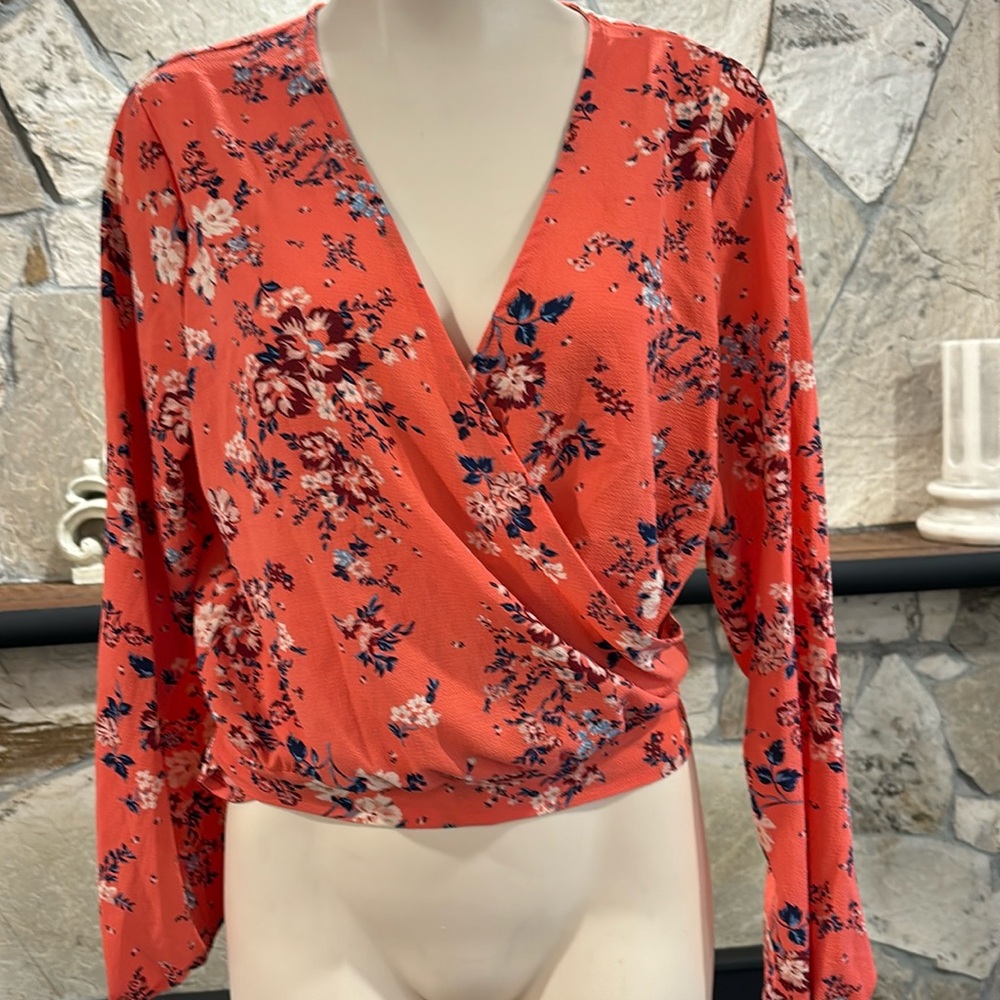Wrap Top - Picture 2 of 8